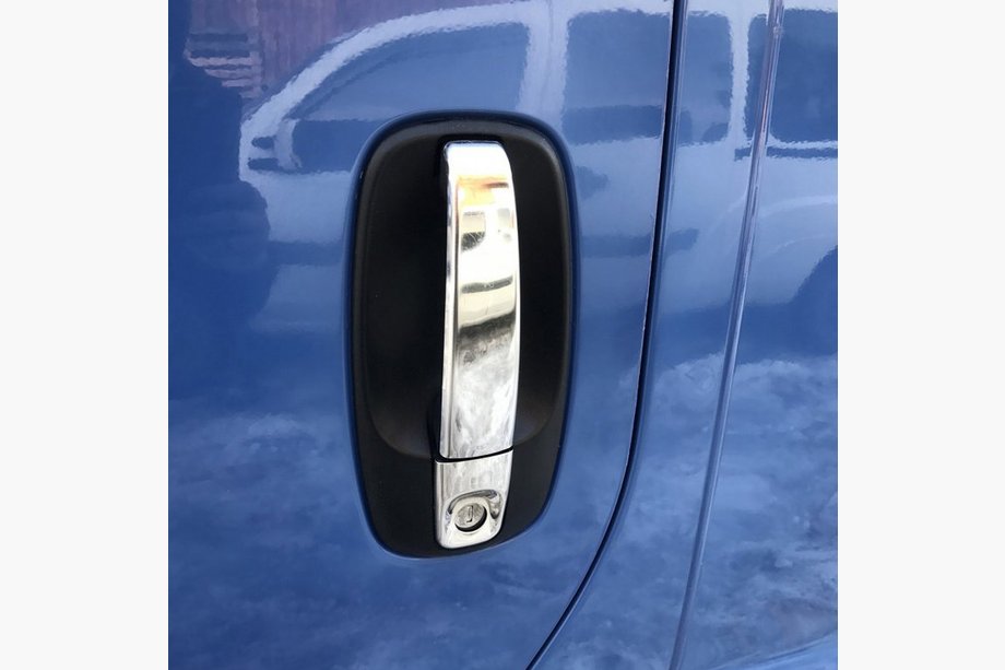 Renault Trafic 2001–2015 Couvre-poignées de Porte Chromés (4 pcs, Acier Inoxydable) OmsaLine - Inox Italien Image