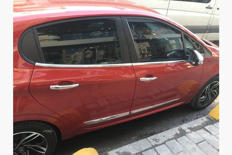 Peugeot 208 2012-2019 Moulures de Vitres (4 pcs, Inox) Photo 2