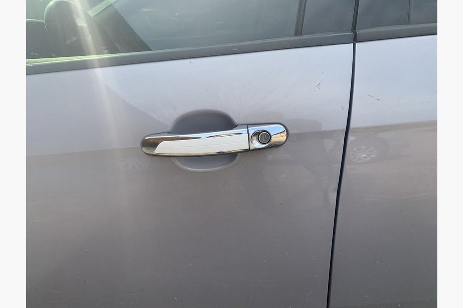 Ford Transit 2014- Couvre-poignées Chromés avec Bande Blanche (4 pcs, ABS) Photo 4