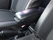 Dacia Duster 2008-2018 Accoudoir (dans porte-gobelet) photo 1