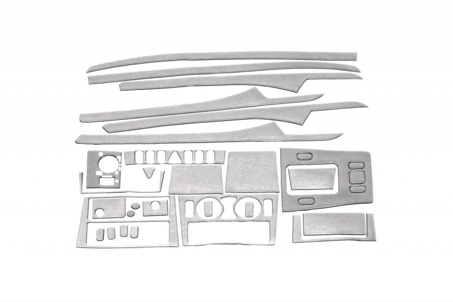 Mercedes C-class W202 1993-2001 Habillages de tableau de bord aspect aluminium Hartman (1995-1997) Image