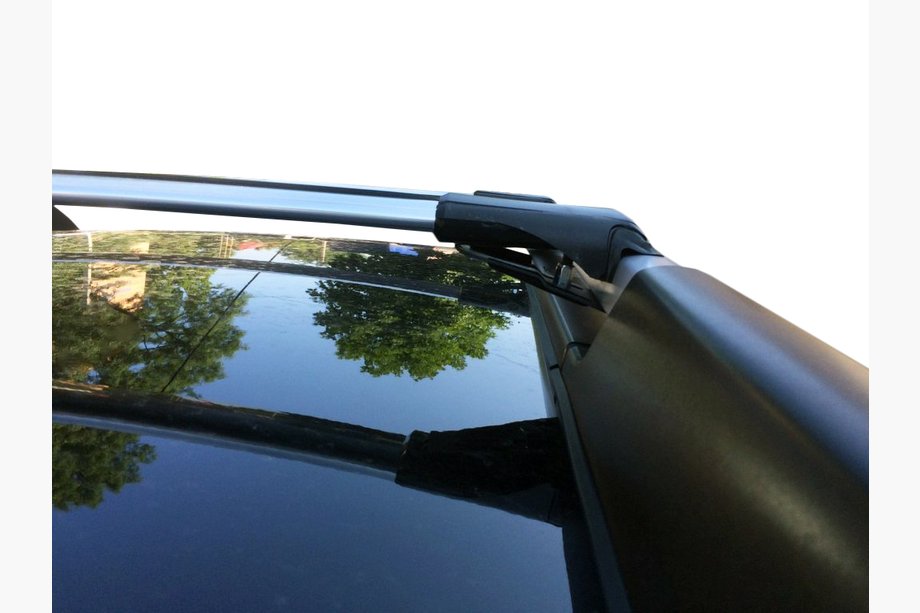 Dacia Duster 2008-2018 Barres de toit verrouillables pour barres longitudinales WingBar V1 (2008-2014, 2 pcs) 2008-2014 Gris Photo 1