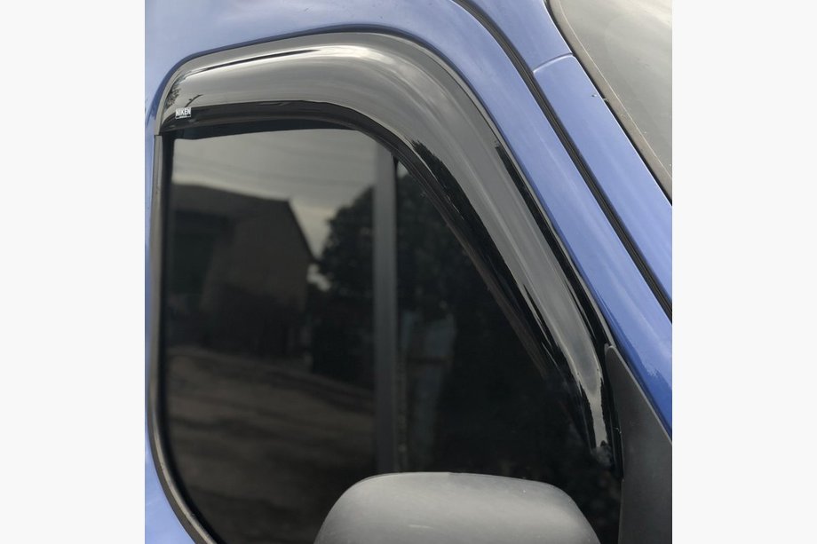 Nissan NV400 2010-2024 Déflecteurs de Fenêtre (2 pcs, Niken) Image
