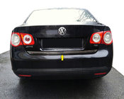 Volkswagen Jetta 2006-2011 Baguette de coffre inox OmsaLine - Inox Italien photo 1