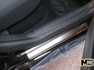 Skoda Octavia I Tour A4 1996-2010 Seuils de porte inox NataNika (4 pcs, acier inoxydable) Premium - Bande 3M, 0,8mm photo 2