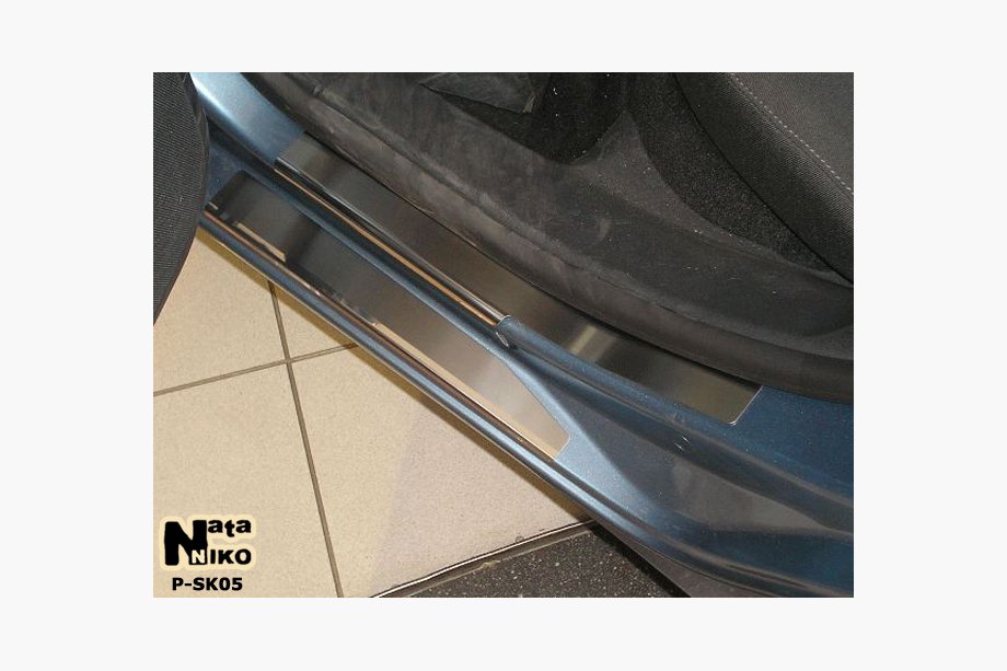 Skoda Octavia II A5 2010-2013 Couvre-seuils Nataniko (8 pcs, inox) Standard - Bande Lohmann, 0,5 mm Photo 2