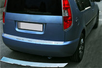 Skoda Roomster 2006-2015 Protection de pare-chocs arrière inox Brillant photo 2