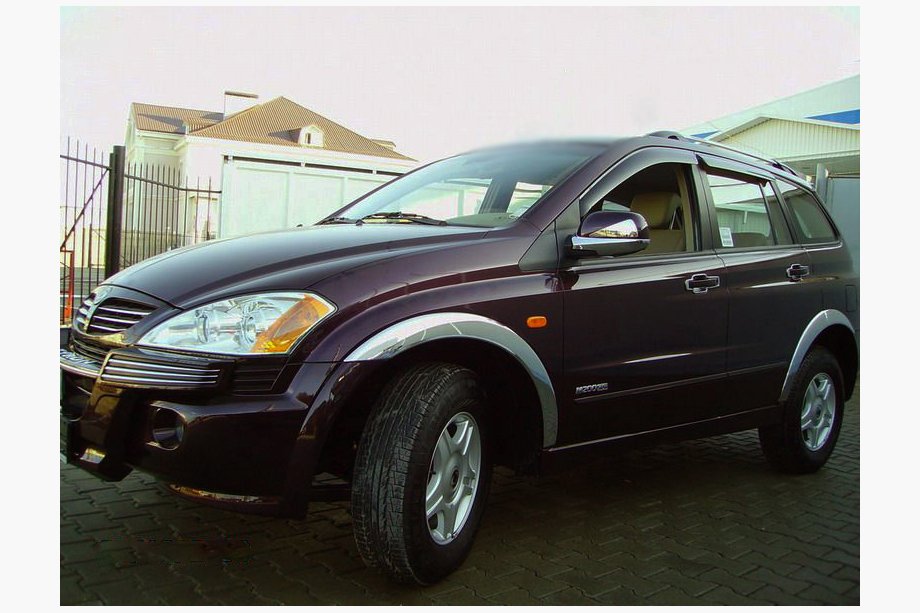 SsangYong Kyron 2005-2014 Moulures d'ailes de roue Image