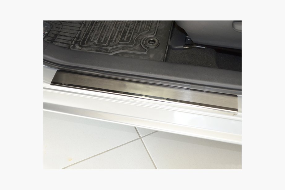 Toyota Auris 2012-2018 Seuils de Porte Nataniko (4 pcs, Inox) Image