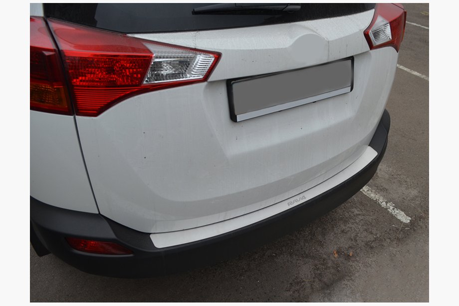 Toyota Rav 4 2013-2018 Protection de Pare-chocs Arrière Nataniko (Inox) Image