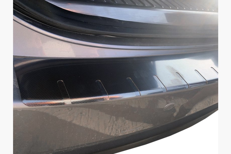 Mazda CX-5 2017–2025 Protection de pare-chocs arrière avec rebord Elite (inox) Image