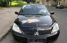 Mitsubishi Lancer 9 2004-2008 Déflecteur de capot (VIP) photo 1