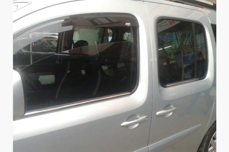 Renault Kangoo 2008–2020 Encadrement Exterieur de Vitres Acier Inoxydable (4 pcs) 4 pcs, OmsaLine - Acier Inoxydable Italien Photo 3