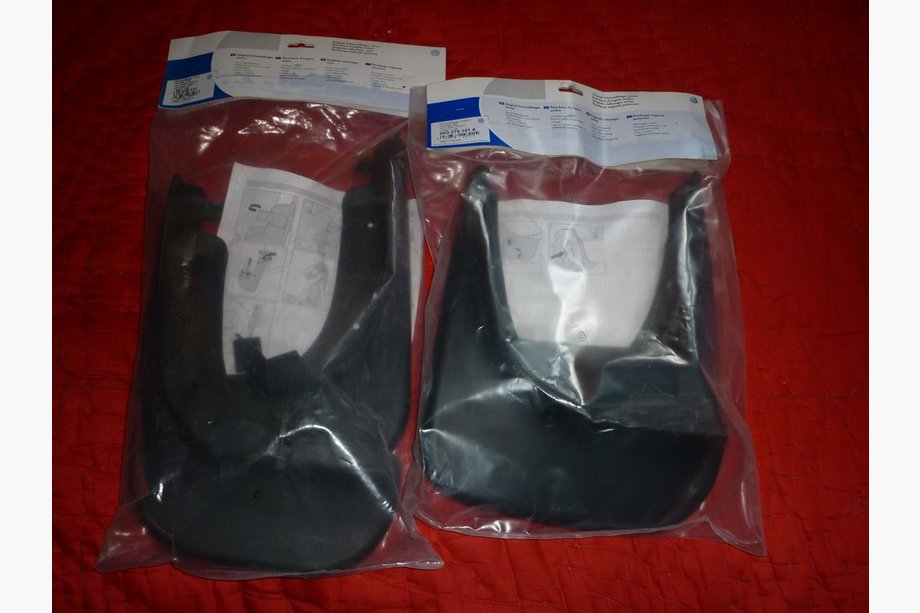 Volkswagen Golf 6 2008-2014 Bavettes d'origine (kit) Image