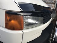 Volkswagen T4 Caravelle/Multivan 1990–2003 Paupières de Phares Capot Incliné (2 pcs) Noir Brillant photo 2