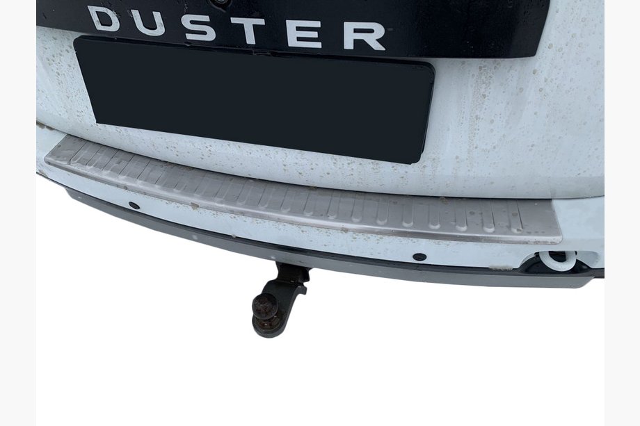 Renault Duster 2008–2017 PROMO! Protection de pare-chocs arrière Carmos avec rebord (inox) Image