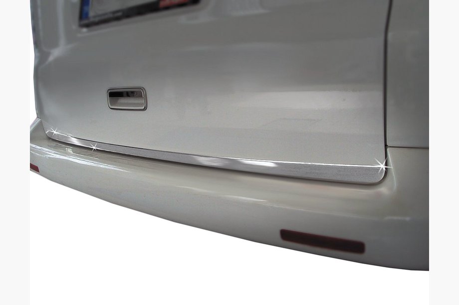 Volkswagen T5 Multivan 2003–2010 Seuil de coffre inox Carmos, 1 hayon vers le haut Image