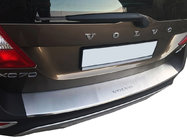 Volvo XC70 2007-2013 Protection de pare-chocs arrière avec rebord Nataniko (inox) photo 1