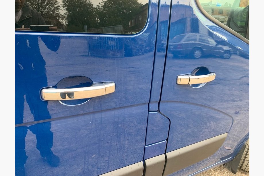 Renault Trafic 2015- Couvre-poignées Chromés (4 pcs) 1 Trou, Carmos - Plastique Chromé Image