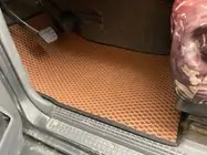 Nissan Patrol Y60 1988–1997 Tapis de sol EVA (rouge brique) photo 2