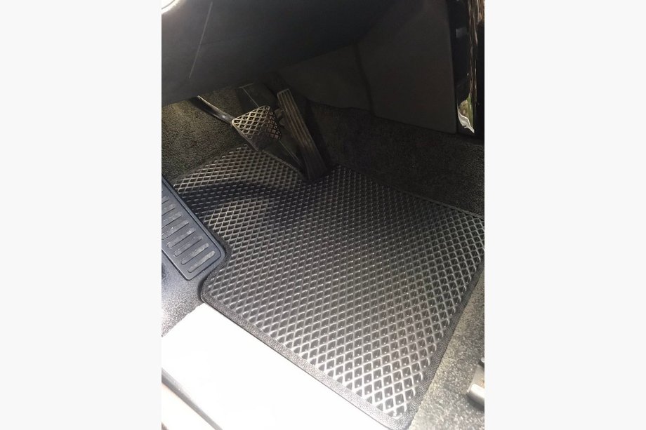Range Rover III L322 2002-2012 Tapis de sol EVA (noir) V-1 Image