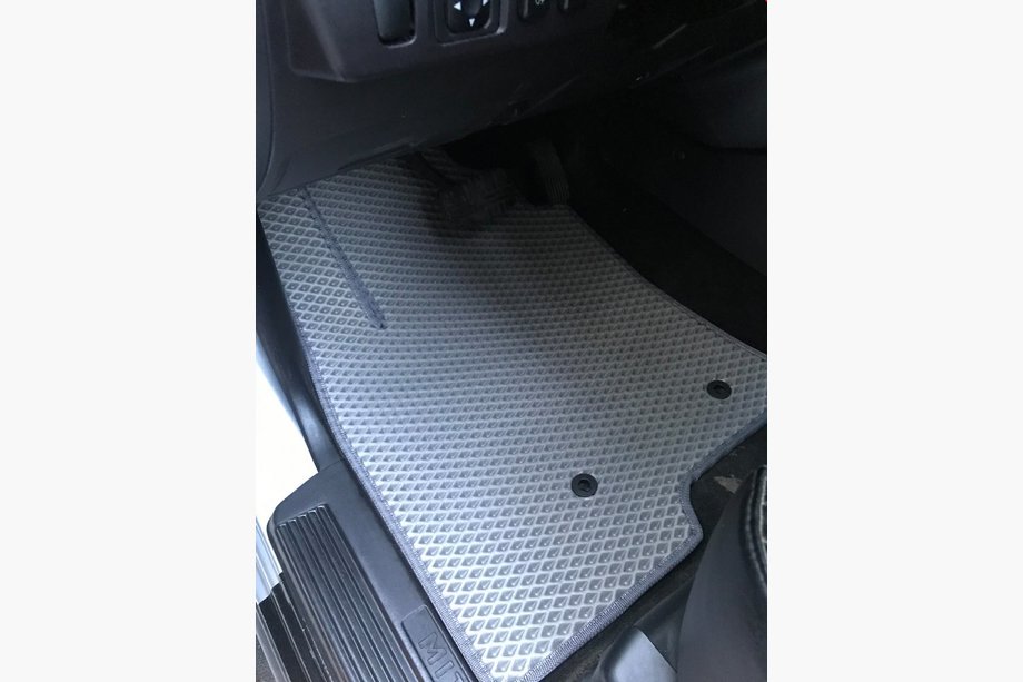 Mitsubishi Pajero Sport 2008-2015 Tapis de sol EVA (Gris) Image