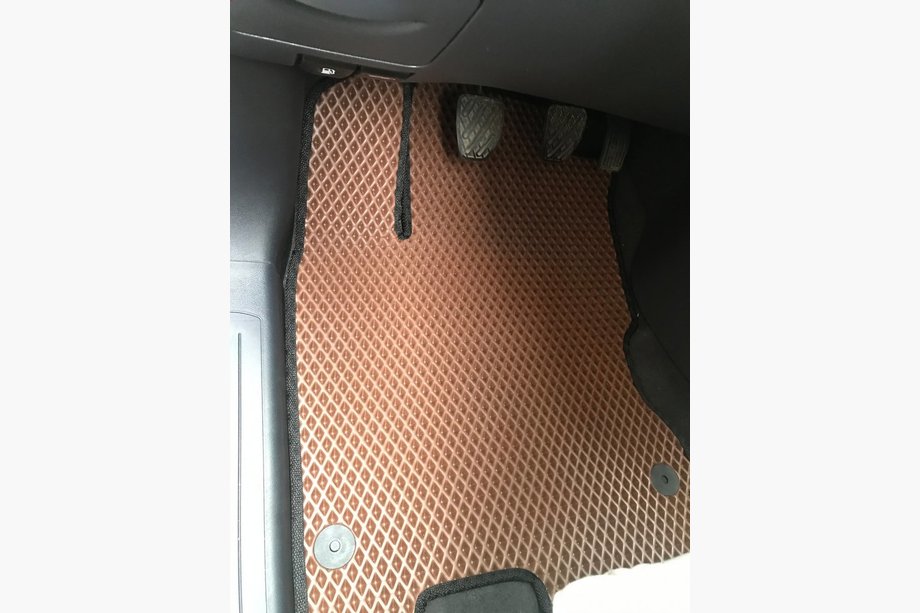 Renault Koleos 2008-2016 Tapis de sol EVA (rouge brique) Image