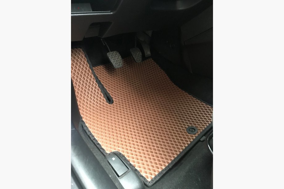 Mazda 3 2003-2009 Tapis de sol EVA (rouge brique) Image