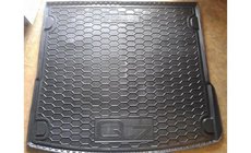 Audi Q7 2015–2026 Tapis de coffre en caoutchouc (Autogumm) photo 1