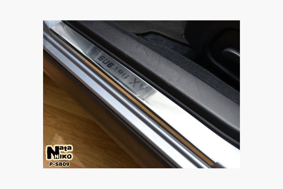 Subaru XV 2011-2017 Seuils de porte inox Natanika Premium (2 pcs) Image