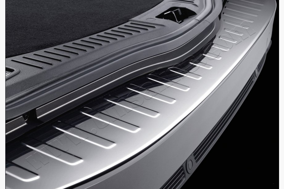 Ford Mondeo 2008-2014 Protection de pare-chocs arrière inox (SW) Image