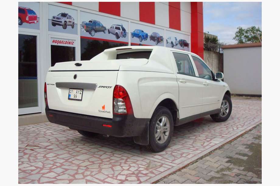 SsangYong Action 2005-2018 Hardtop FULLBOX Image
