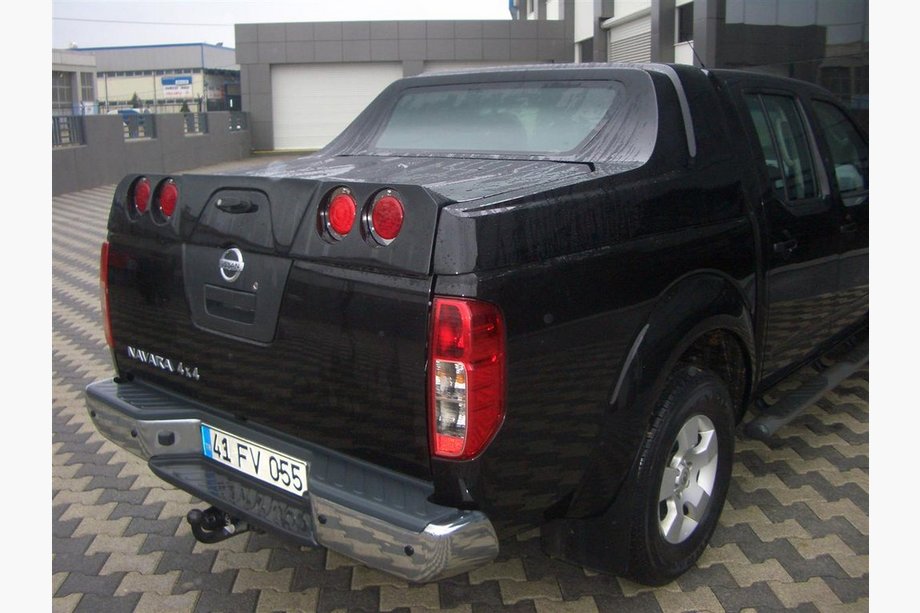Nissan Navara 2006-2015 Hardtop GrandBox Image