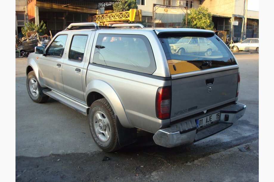 Nissan NP300 1999-2015 Canopy Hardtop Pick-Up Image