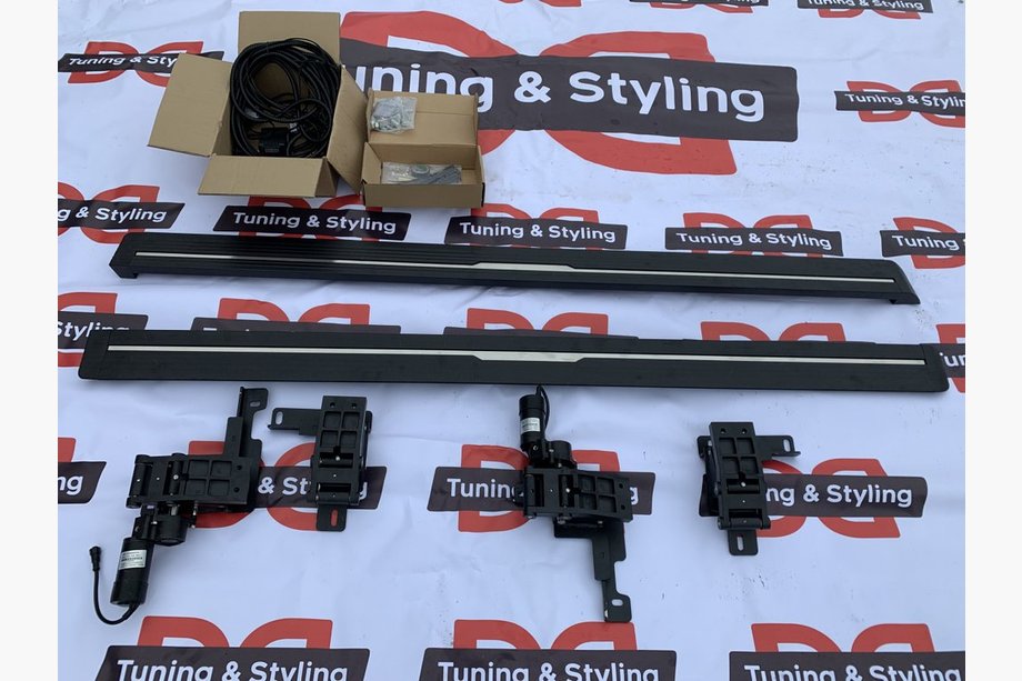 Range Rover Evoque 2012-2018 Marchepieds latéraux avec mécanisme rétractable (2 pcs, aluminium) Image
