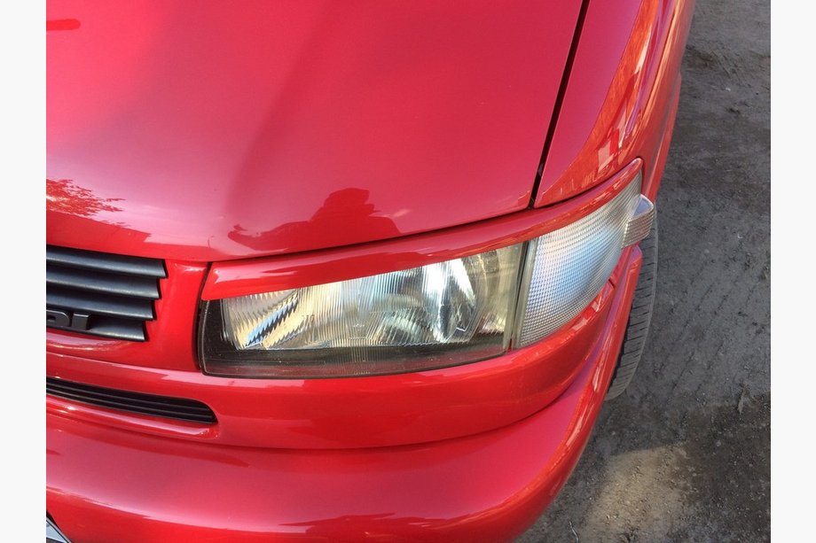 Volkswagen T4 Caravelle/Multivan 1990–2003 Paupières de Phares Capot Incliné (2 pcs) Noir Brillant Image