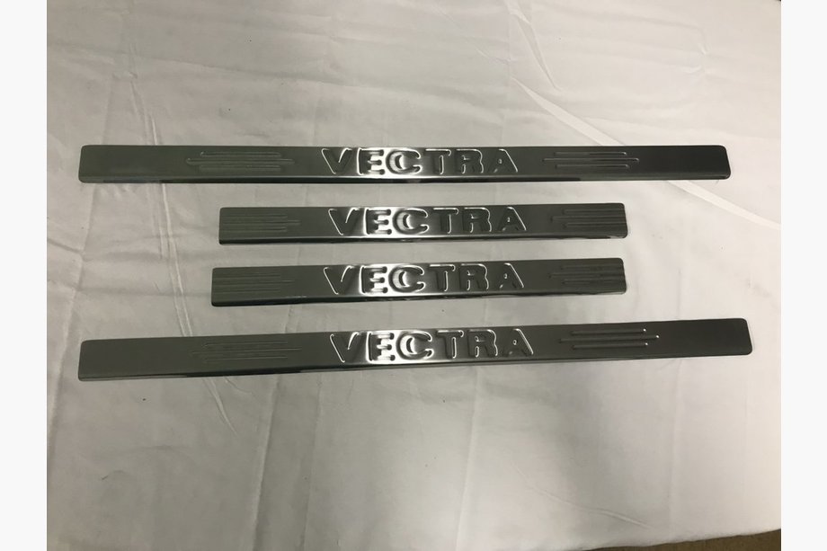 Opel Vectra A 1987-1995 Seuils de porte Carmos (4 pcs, inox) Image