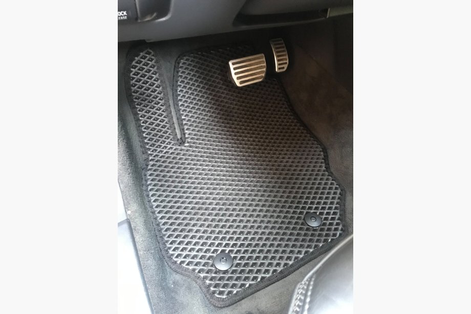 Volvo XC70 2007-2013 Tapis de sol EVA (noirs) Image