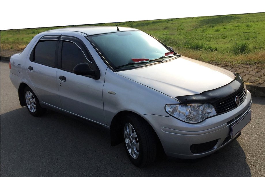 Fiat Albea 2002-2012 Déflecteur de capot EuroCap Image