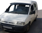 Citroen Jumpy 1996-2007 Casquette de pare-brise (noir brillant, 5mm) photo 1