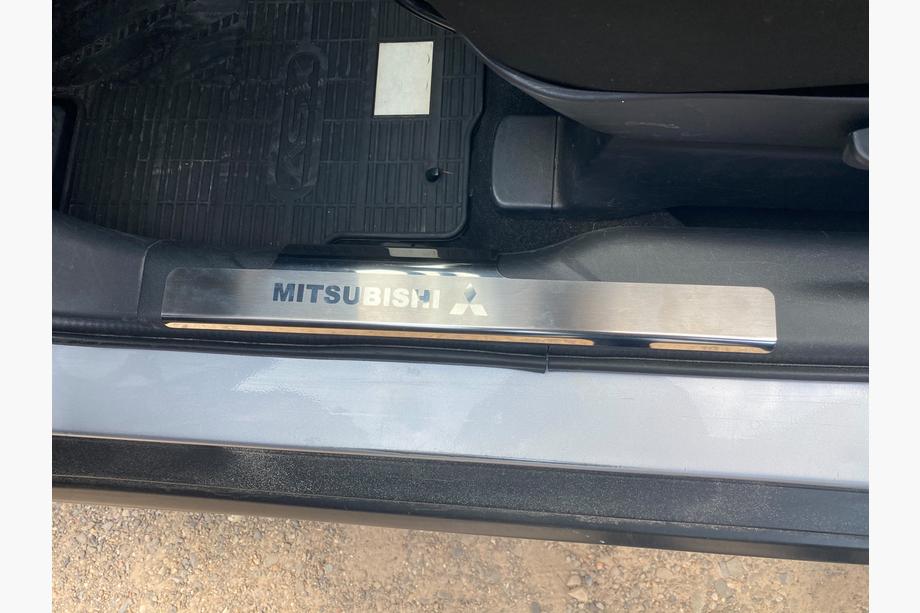 Mitsubishi ASX 2010-2023 Seuils de porte intérieurs inox Nataniko (2 pcs) Photo 1
