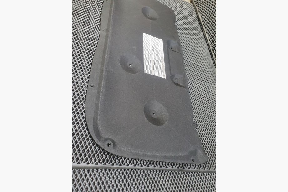 Toyota Land Cruiser Prado 150 2009-2023 Isolation phonique capot Image