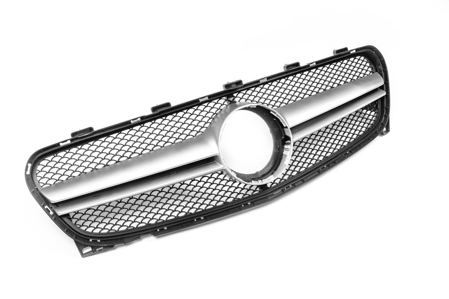 Mercedes GLA X156 2014-2019 Calandre Avant AMG Silver (2017-2019) Image