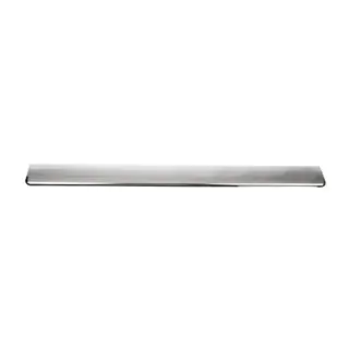Baguette chromée au-dessus de la plaque d'immatriculation (inox) photo 3