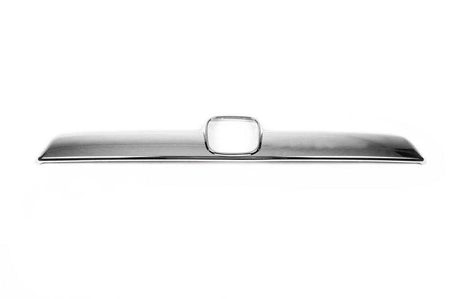 Honda CRV 2007-2011 Baguette chromée au-dessus de la plaque d'immatriculation (plastique) Image