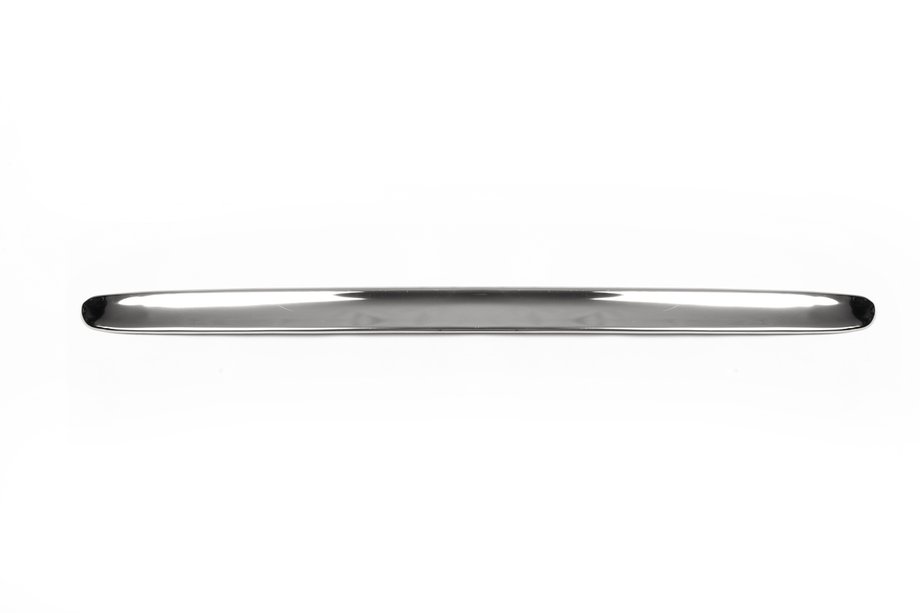 Mercedes E-class W210 1995-2002 Baguette de coffre au-dessus de la plaque d'immatriculation (Sedan) Photo 2