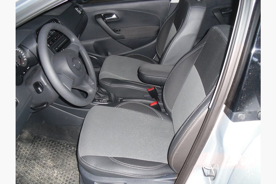 Volkswagen Polo 2010-2017 Housses de Sièges Auto SoyuzAuto Premium Image