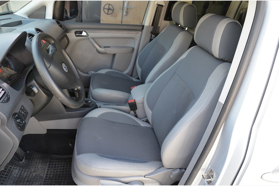 Volkswagen Caddy 2004-2010 Housses de Sièges Auto (Similicuir↗Tissu, Premium) Habitacle complet (7 places) Photo 6