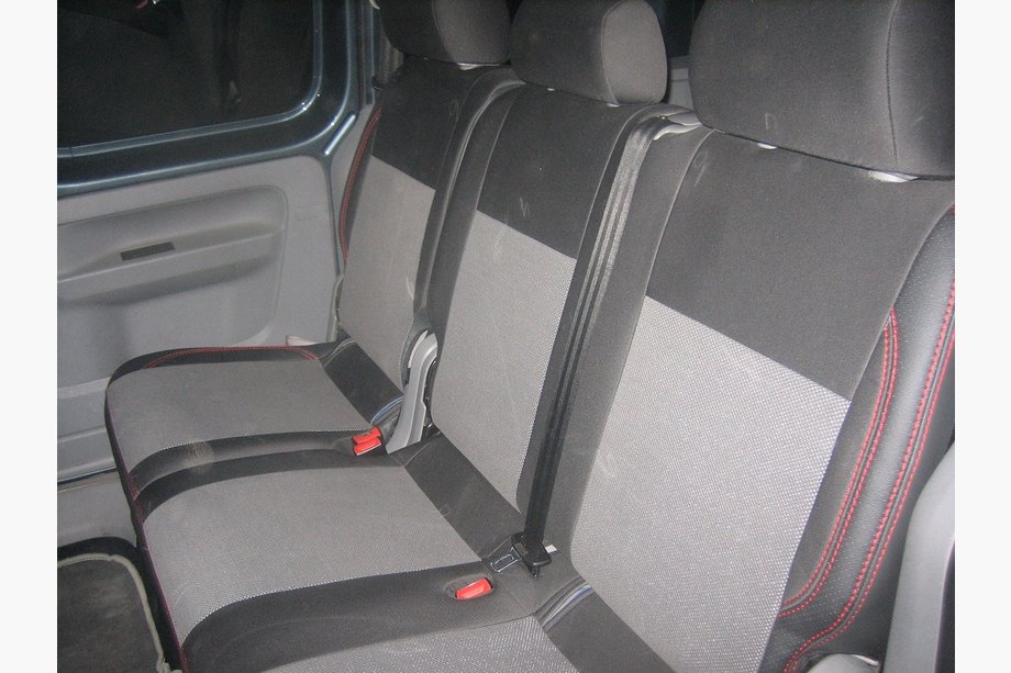 Volkswagen Caddy 2004-2010 Housses de Sièges Auto (Similicuir↗Tissu, Premium) Habitacle complet (7 places) Photo 4