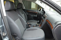 Skoda Octavia II A5 2006-2010 Housses de Sièges Auto (Similicuir↗Tissu, Premium) photo 4